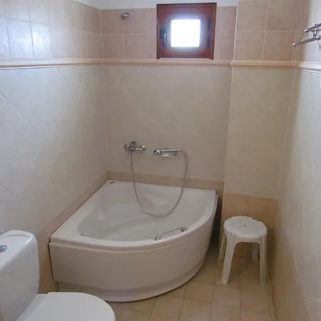 Anamnesis Luxury Hotel